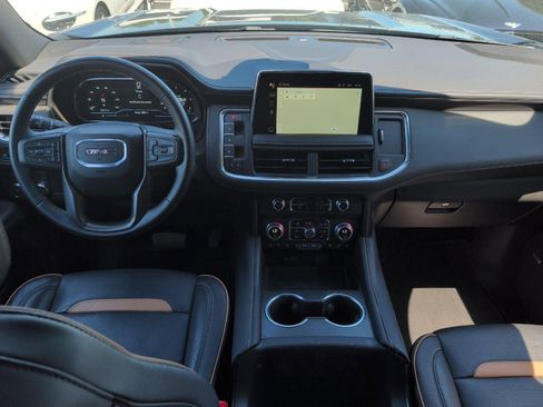 Used 2024 GMC Yukon AT4 AWD/4WD image 35