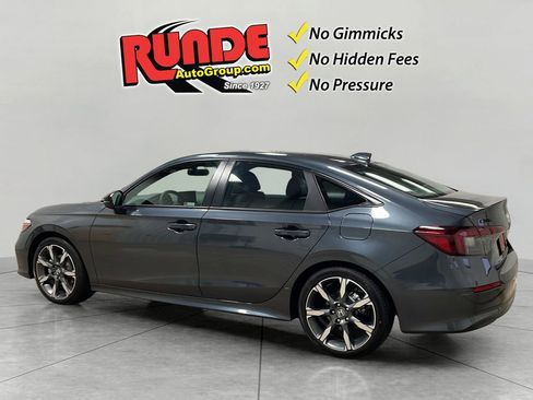 Used 2026 Honda Civic Sport image 3