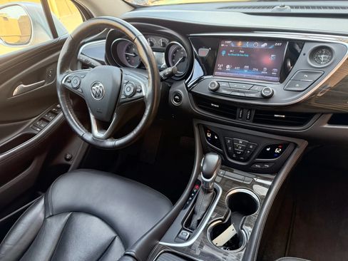 Used 2019 Buick Envision Essence FWD image 18