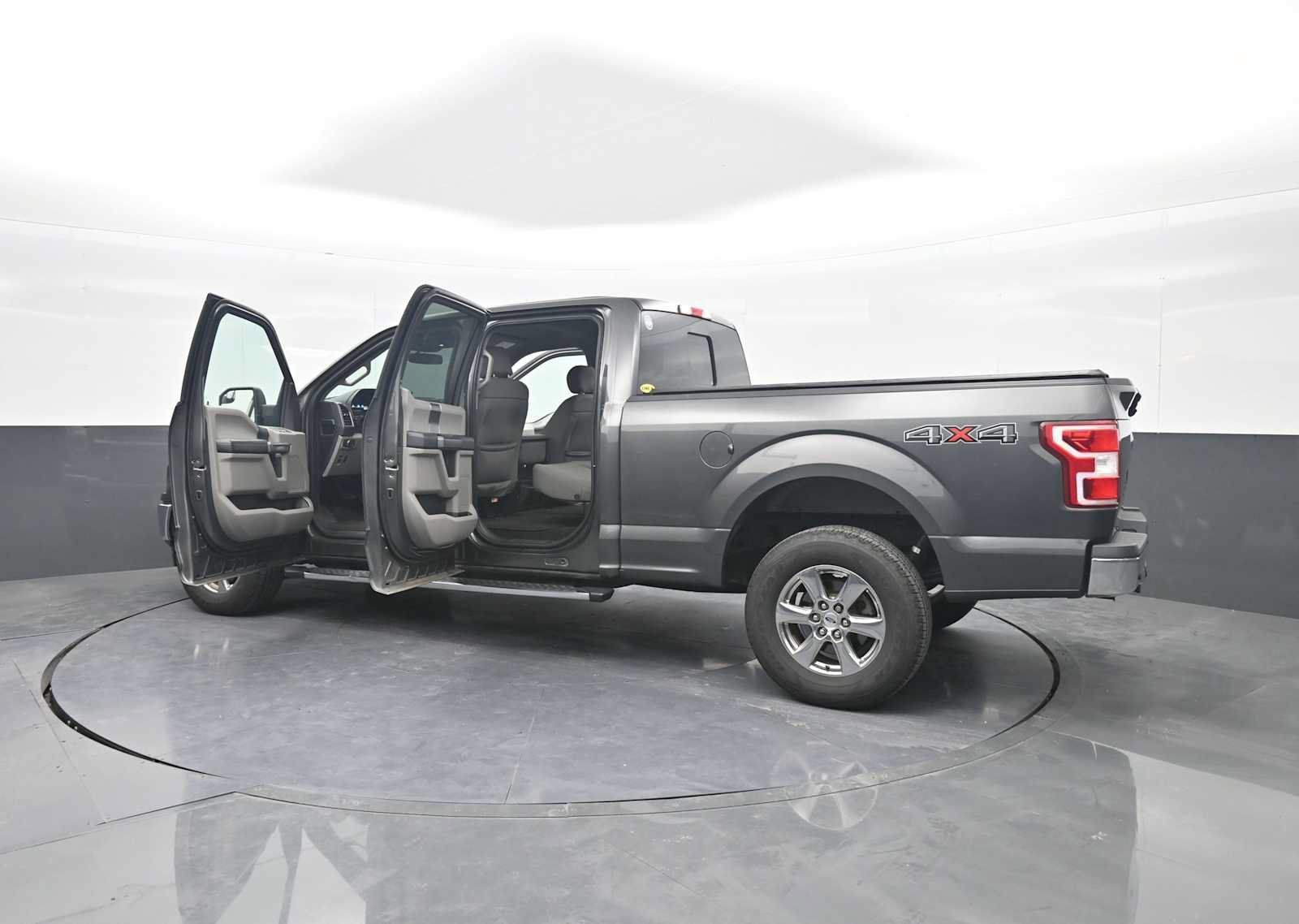 Used 2020 Ford F150 XLT w/ Equipment Group 302A Luxury AWD/4WD image 46