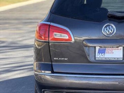 Used 2015 Buick Enclave Leather image 6