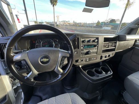Used 2019 Chevrolet Express 3500 Extended w/ Power Convenience Package image 11