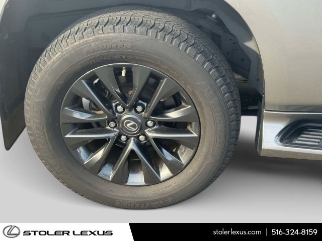 Used 2023 Lexus GX 460 Premium w/ Premium Package AWD/4WD image 8