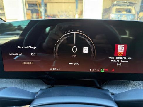 Used 2024 Lucid Air Pure image 33