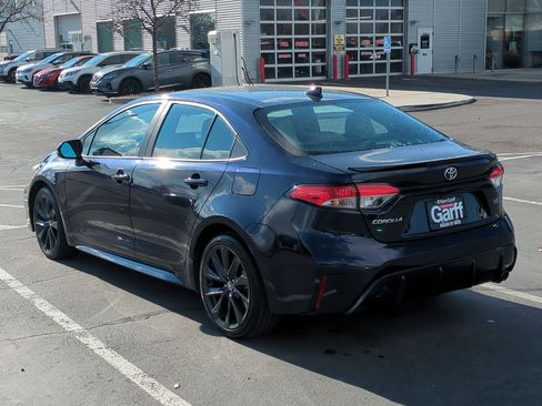 Used 2023 Toyota Corolla SE image 8