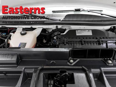 Used 2021 Chevrolet Express 2500 RWD image 7
