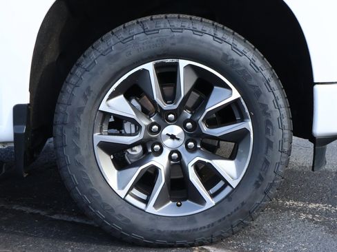 Used 2022 Chevrolet Silverado 1500 RST AWD/4WD image 22