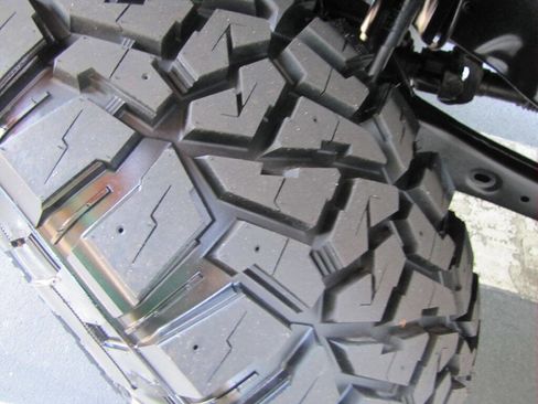 Used 2023 Ford F250 XLT w/ FX4 Off-Road Package image 40