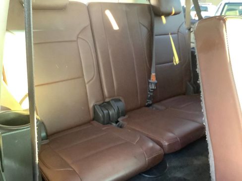 Used 2015 Chevrolet Suburban LTZ image 38