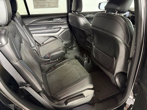 New 2025 Jeep Grand Cherokee L Altitude AWD/4WD image 16