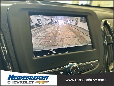 Certified 2023 Chevrolet Equinox RS w/ LPO, Floor Liner Package image 23