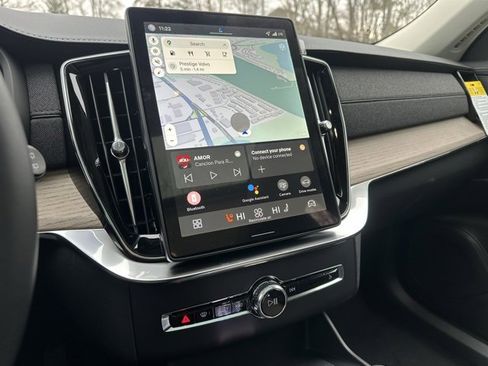 New 2026 Volvo XC90 B6 Plus w/ Protection Package image 15