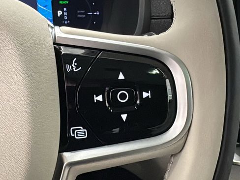 New 2026 Volvo XC90 T8 Ultra w/ Lounge Package AWD/4WD image 14