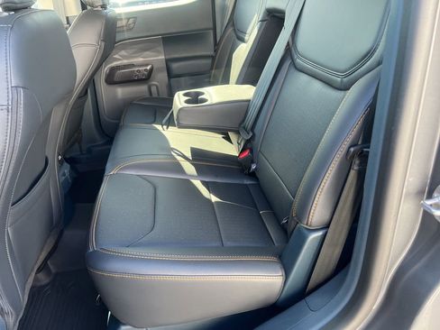 Used 2025 Ford Maverick Tremor AWD/4WD image 25