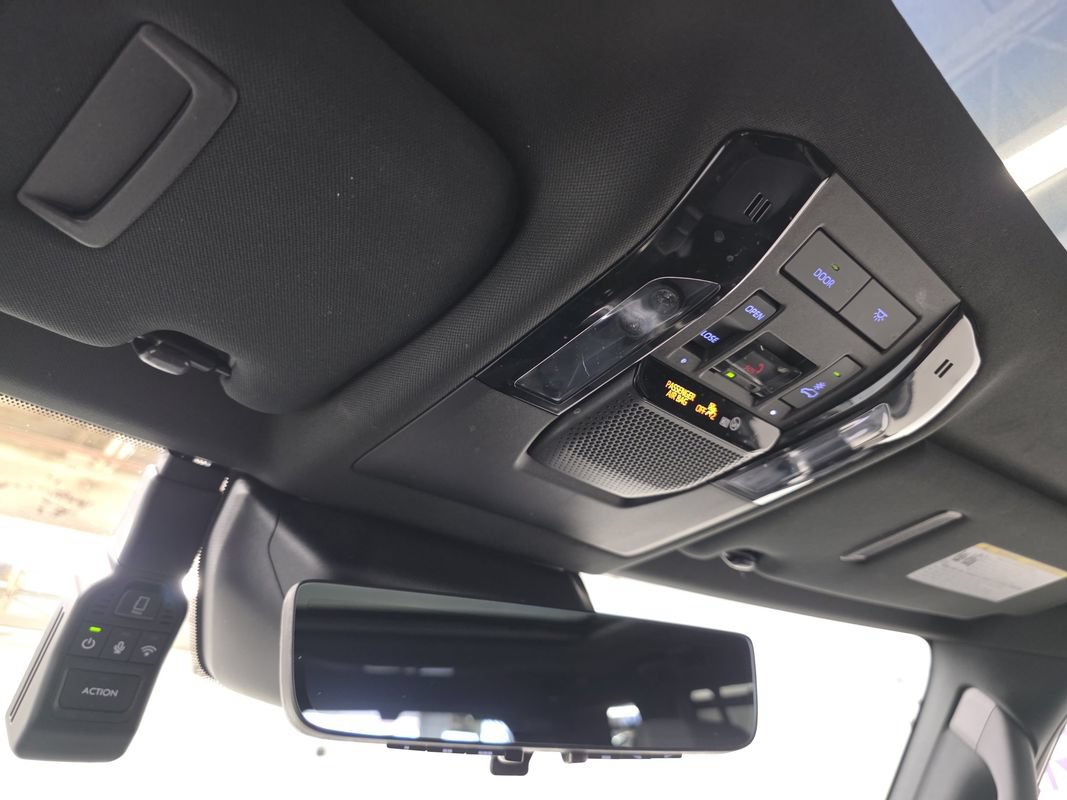Used 2024 Lexus GX 550 w/ Cold Area Package AWD/4WD image 42