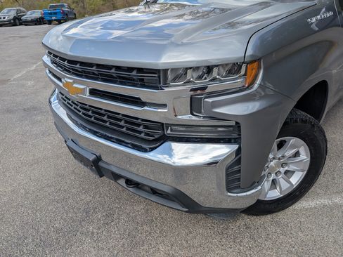 Used 2019 Chevrolet Silverado 1500 LT w/ All-Star Edition image 13