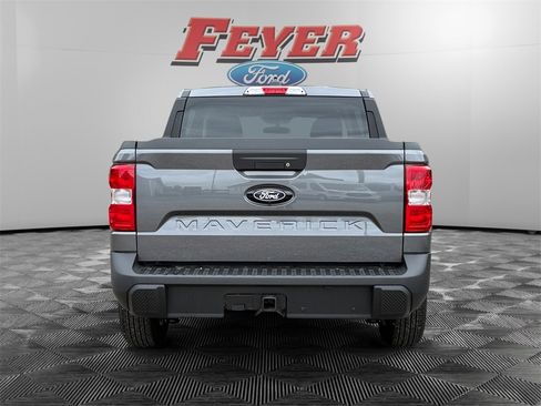 New 2025 Ford Maverick XLT w/ XLT Luxury Package image 6