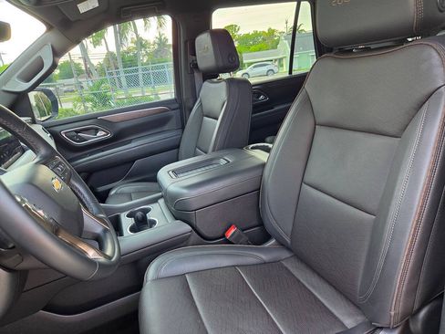 Used 2023 Chevrolet Tahoe High Country AWD/4WD image 21