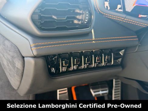 Used 2023 Lamborghini Huracan Tecnica RWD image 29