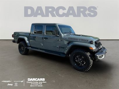 New 2025 Jeep Gladiator Sport