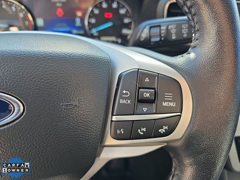 Used 2022 Ford Explorer XLT w/ Equipment Group 202A RWD image 19