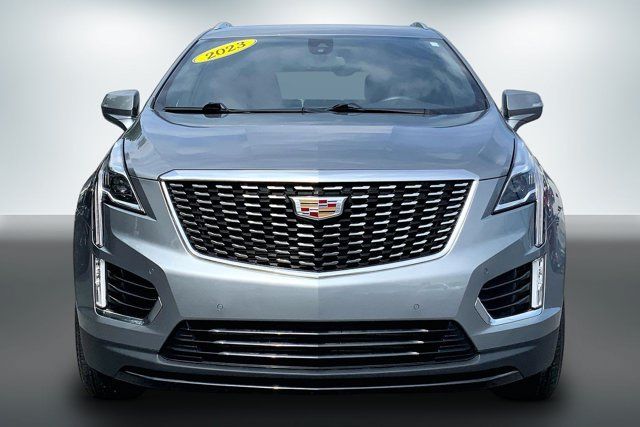 Used 2023 Cadillac XT5 Luxury AWD/4WD image 2