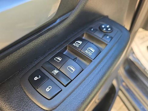 Used 2022 RAM 1500 Tradesman image 17