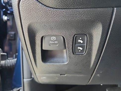 Used 2019 RAM 1500 Sport w/ Alpine Leather & Sound Group AWD/4WD image 14