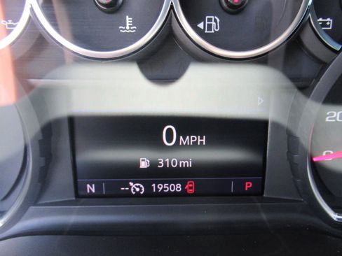 Used 2021 Chevrolet Silverado 1500 LTZ RWD image 27