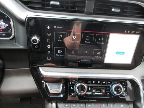 Certified 2024 GMC Sierra 1500 Denali AWD/4WD image 31