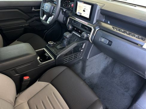 New 2025 Toyota Tacoma TRD Off-Road image 14