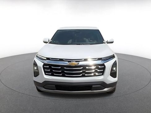 Used 2025 Chevrolet Equinox LT FWD image 4