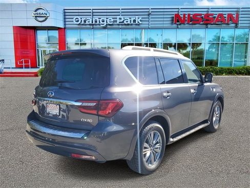 Used 2024 INFINITI QX80 Luxe image 2