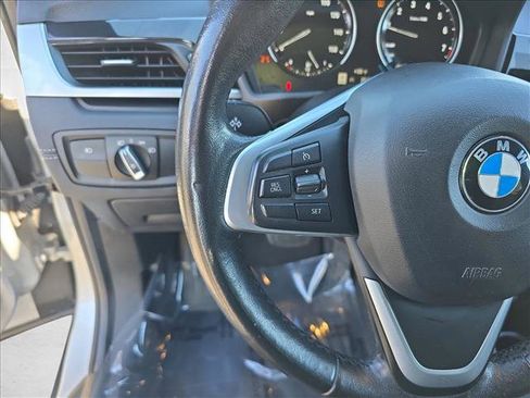 Used 2019 BMW X2 xDrive28i w/ Convenience Package AWD/4WD image 17