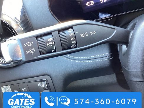 Used 2025 Chevrolet Blazer EV LT image 27