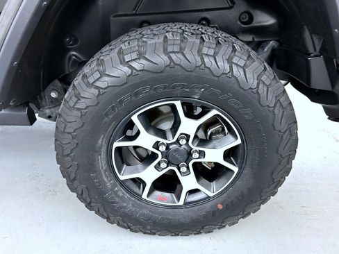 Used 2020 Jeep Wrangler Unlimited Rubicon AWD/4WD image 23