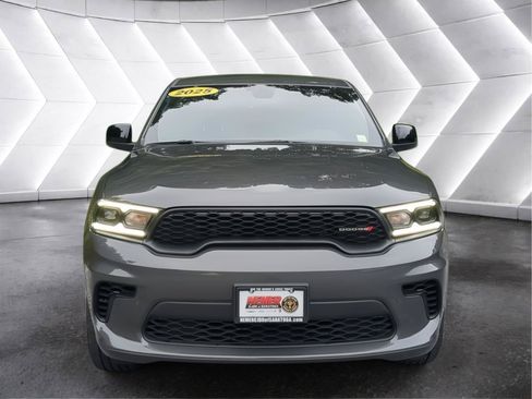 Used 2025 Dodge Durango GT AWD/4WD image 8