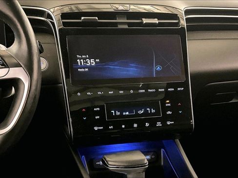 Used 2022 Hyundai Santa Cruz Limited w/ Cargo Package image 6