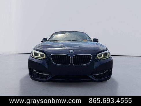 Used 2016 BMW 228i xDrive Convertible AWD/4WD image 8