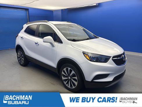 Used 2022 Buick Encore Preferred w/ Safety Package image 1