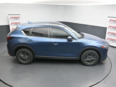 Used 2019 MAZDA CX-5 Touring FWD image 17