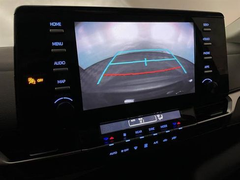 Certified 2023 Toyota Sienna LE image 15