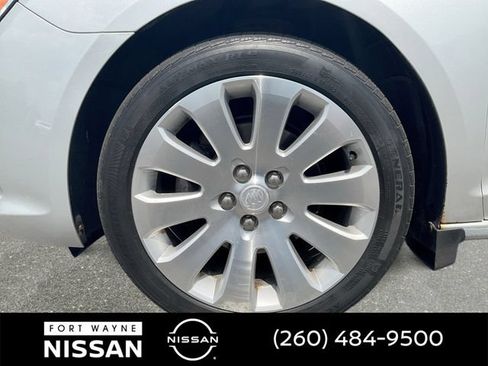 Used 2014 Buick LaCrosse Leather AWD/4WD image 10