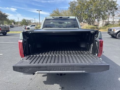 New 2025 Toyota Tundra Platinum image 31