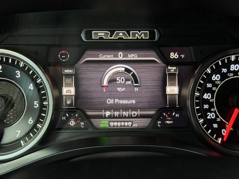 Used 2020 RAM 1500 Laramie AWD/4WD image 35