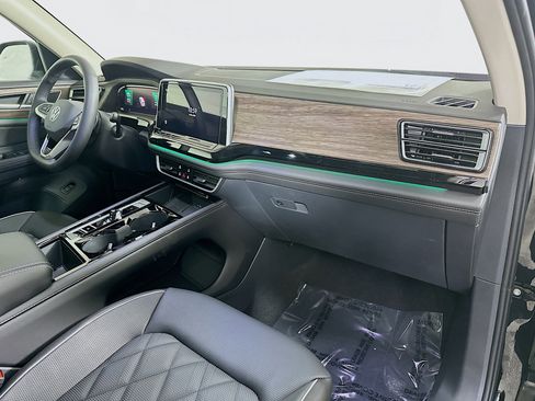 New 2026 Volkswagen Atlas SEL Premium R-Line image 31