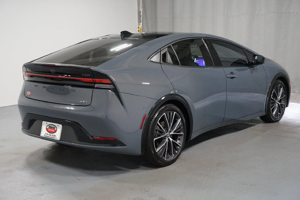 Used 2024 Toyota Prius Limited w/ Limited Premium Package FWD image 8