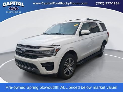 Used 2024 Ford Expedition XLT AWD/4WD image 1