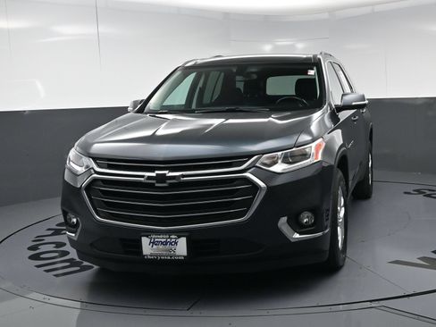 Used 2019 Chevrolet Traverse LT FWD image 5