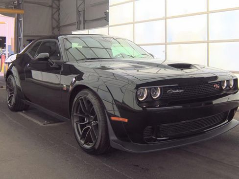 Used 2023 Dodge Challenger R/T Scat Pack RWD image 2